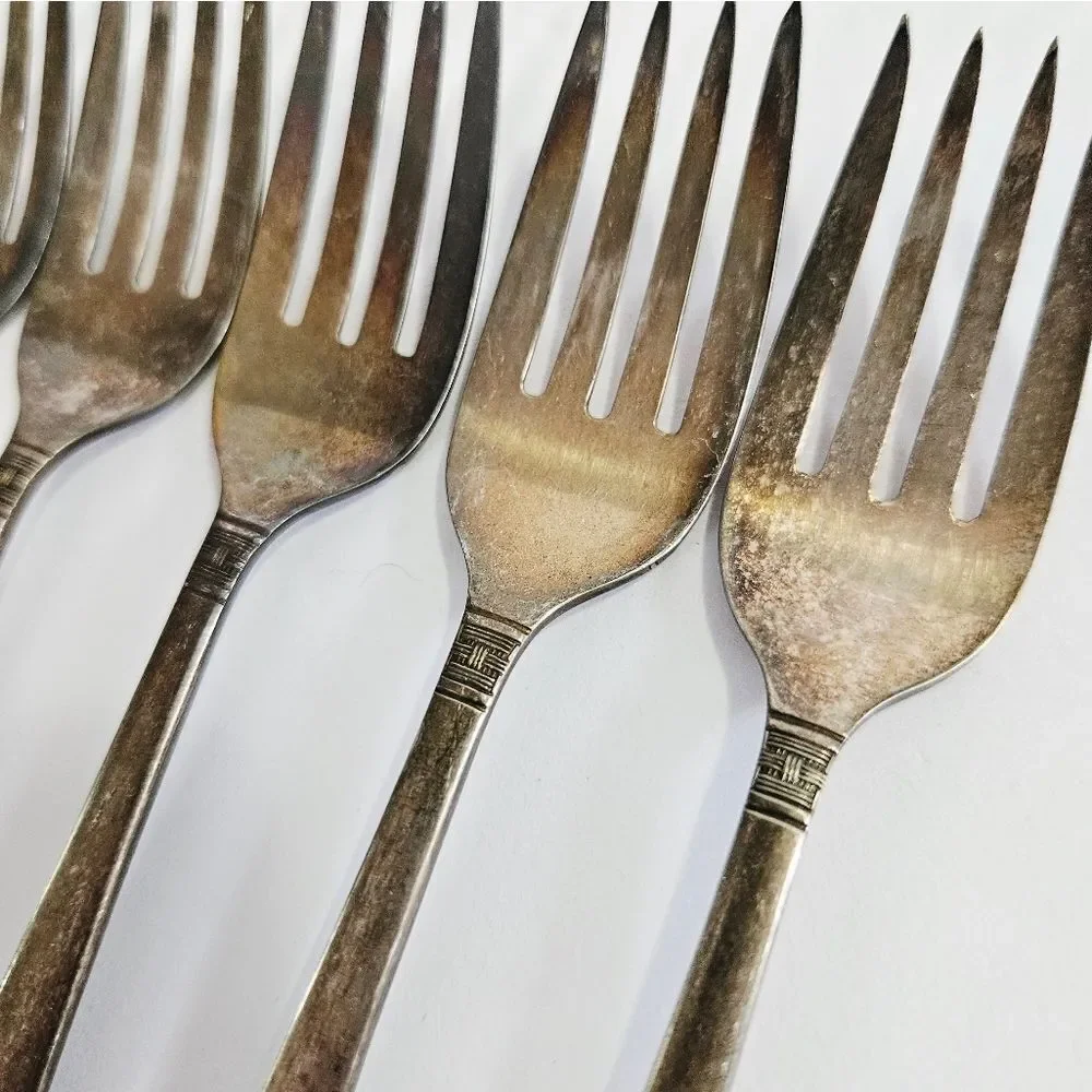 Vintage National Silver Co. Silverplate Cavalcade Pattern Salad Fork Set of 8